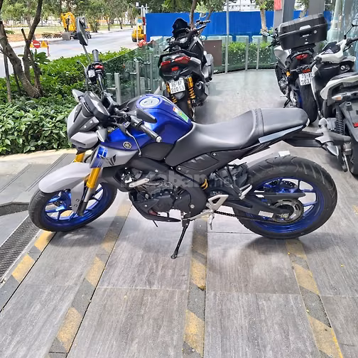 Bán Yamaha MT-15 "The new shade of darkness"