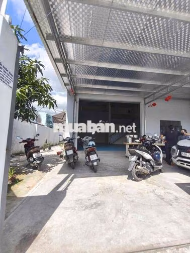 cho thuê kho xưởng 300m2 giá 15tr