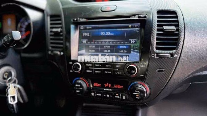 Kia K3 2014 Số sàn Trắng Da