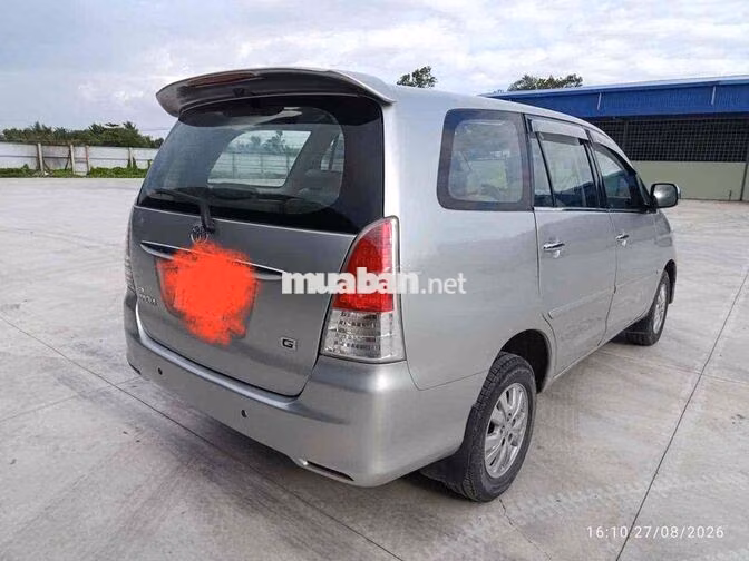 Toyota Innova G 2010 Số sàn Bạc 7 chỗ
