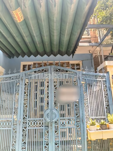 Chủ nhà gấp bán nhà DT 76m2 đúc 2 tầng MT đường ĐHT17 giáp GV giá 5ty5