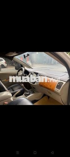 Toyota Innova G 2010 Trắng 7 chỗ