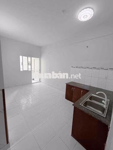 tôi chính chủ bán căn chung cư lê thành tân tạo