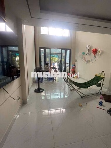 Bán nhà KDC An Sương 4x20m, lững, 2 lầu, sân Thượng, THT, Q12