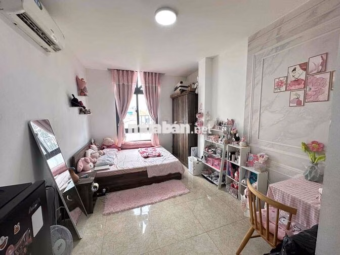 STUDIO ĐẦY ĐỦ NỘI THẤT, GẦN CÁC TRƯỜNG ĐH UEF, HUTECH, UTH, VLU..