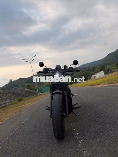 Honda Rebel 300 18000 km Đen