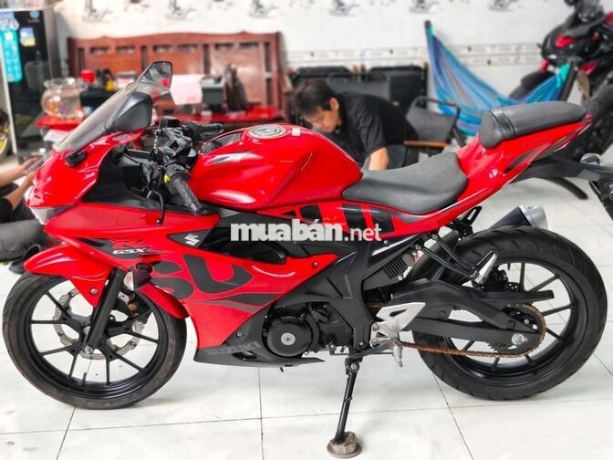 Suzuki GSX R150 xe đẹp giá còn fix