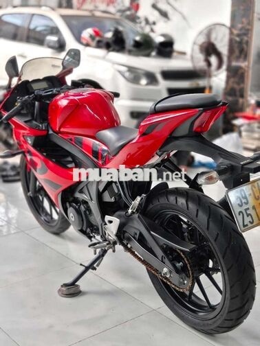 Suzuki GSX R150 xe đẹp giá còn fix