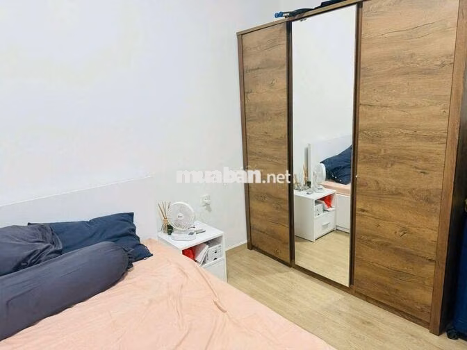 Căn Emerald view trực diện hồ sinh thái 84m2 2pn-2wc 1 kho, chỉ 16tr