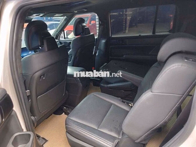 Hyundai Santafe 2.5T Xăng 2 cầu Trắng 22.000km