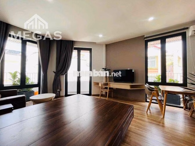 căn bancol đẹp ở Thạch Lam - Luỹ Bán Bích - luxurry