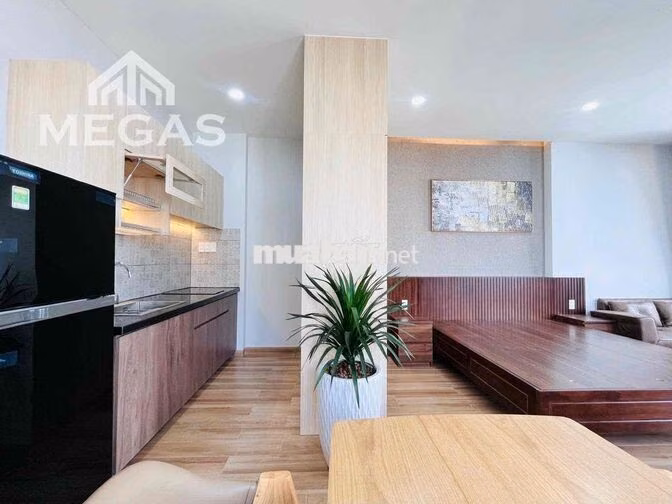 căn bancol đẹp ở Thạch Lam - Luỹ Bán Bích - luxurry