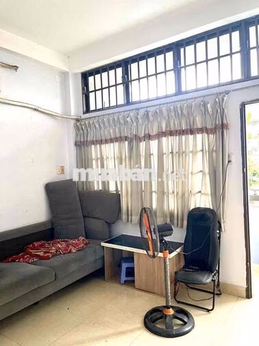 NHÀ MẶT TIỀN ĐƯỜNG, KINH DOANH THOẢI MÁI, CHỦ NGỘP GẤP BÁN