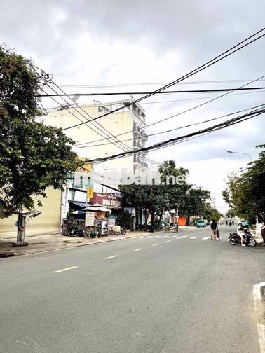 NHÀ MẶT TIỀN ĐƯỜNG, KINH DOANH THOẢI MÁI, CHỦ NGỘP GẤP BÁN