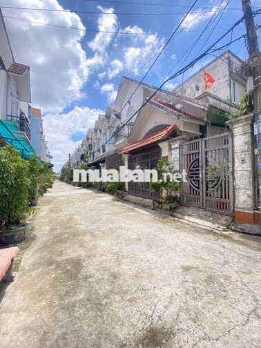 Bán đất 62.7m2 KDC Vạn Xuân Thạnh Xuân 38 Quận 12 sổ hồng đường thông