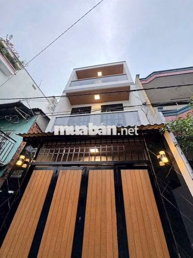 Bán nhà đẹp lấp lánh hẻm 154 đường Âu Dương Lân P3 Q8
