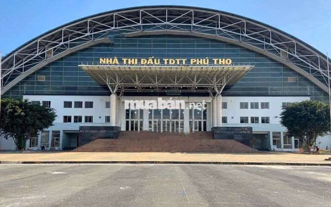 Cho Thuê Nhà Mặt Tiền Đường 3/2 Quận 10 – 3,7x20m – 4 Phòng