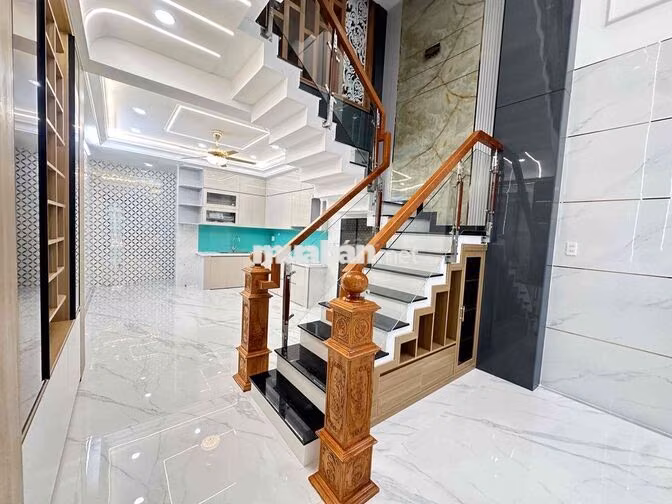 HẺM  Ô TÔ 7M - 60M2 - 5 TẦNG  BTCT - TÂY LÂN,  BÌNH TÂN - CHỈ 6,6 T