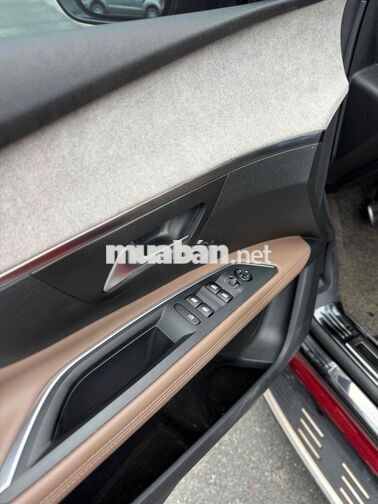 Peugeot 5008 GT 2023 Đỏ 29.000km