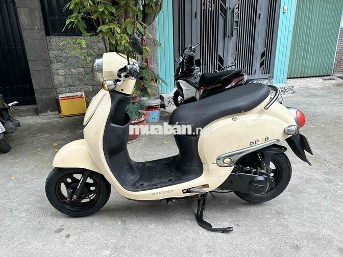 Honda Giorno Cổ điển màu Kem