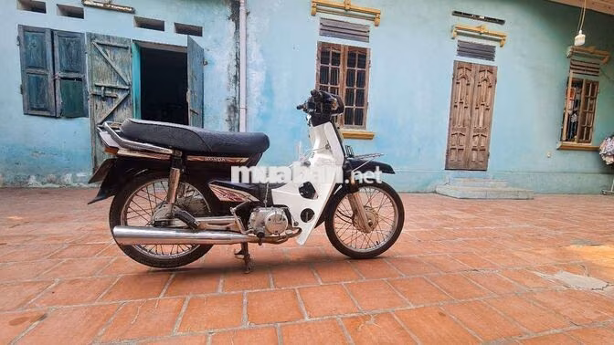 Honda Dream 2014 Đen, Trắng
