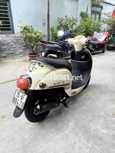 Honda Giorno Cổ điển màu Kem