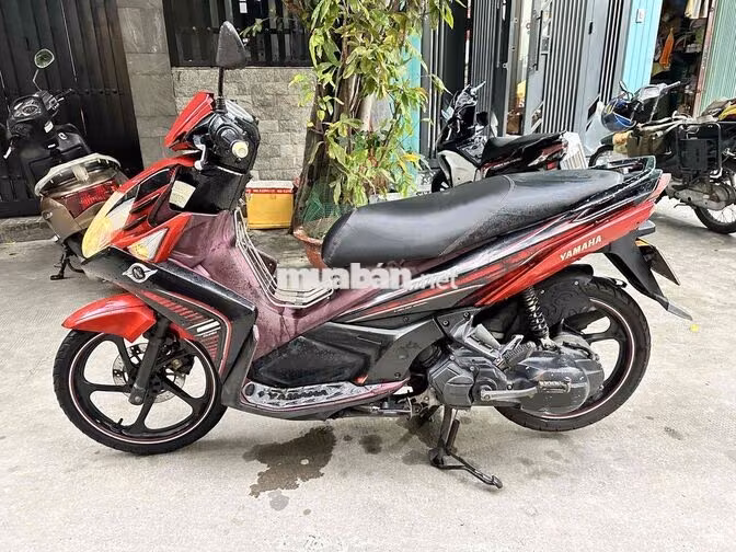 Yamaha Nouvo SX Đỏ đen Xăng