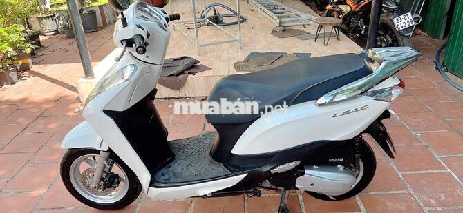 Honda Lead Trắng Xe tay ga may em chay nhẹ xe