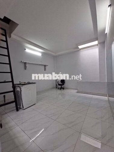 NHÀ MỚI 2 LẦU 3PN 3WC - KDC HƯNG PHÚ - GẦN CHỢ BÌNH TRIỆU