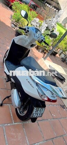 Honda Lead Trắng Xe tay ga may em chay nhẹ xe