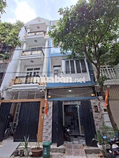 NHÀ MỚI 2 LẦU 3PN 3WC - KDC HƯNG PHÚ - GẦN CHỢ BÌNH TRIỆU