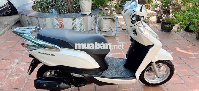 Honda Lead Trắng Xe tay ga may em chay nhẹ xe