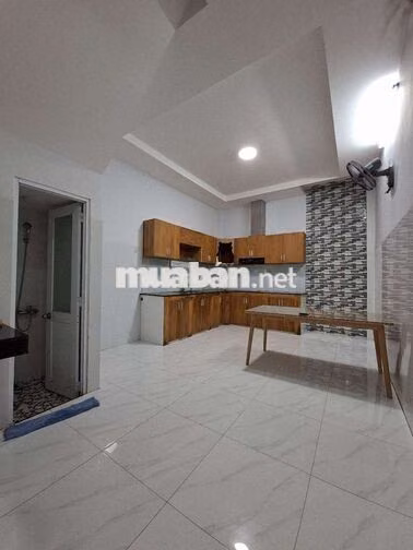 NHÀ MỚI 2 LẦU 3PN 3WC - KDC HƯNG PHÚ - GẦN CHỢ BÌNH TRIỆU