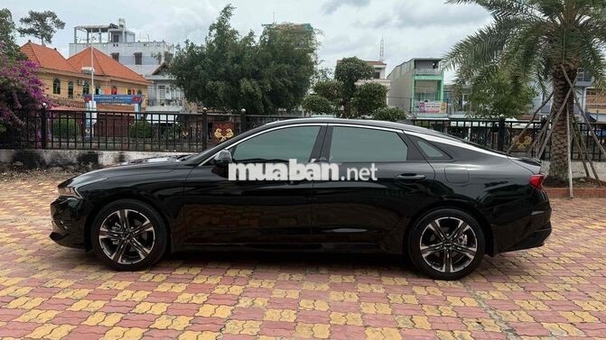 Kia K5 Premium 2024 Đen 19 ngàn km