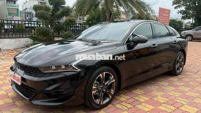 Kia K5 Premium 2024 Đen 19 ngàn km