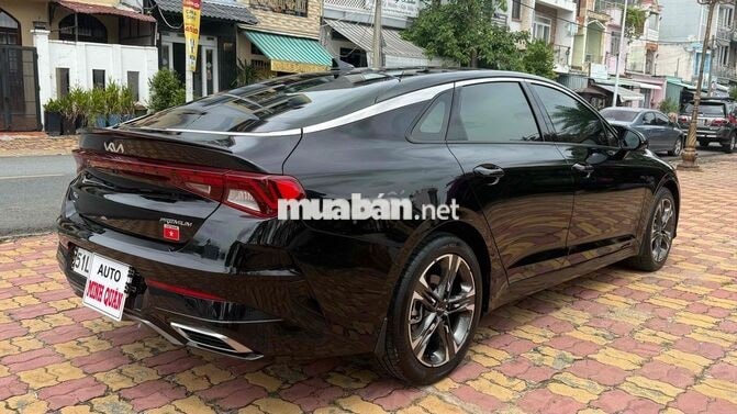 Kia K5 Premium 2024 Đen 19 ngàn km