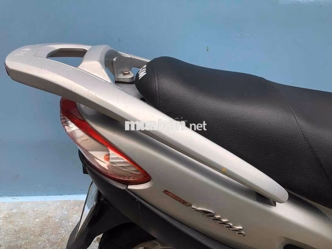 SYM Victoria Xe tay ga Bạc