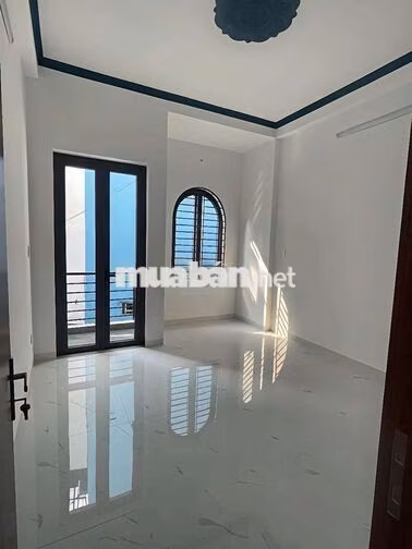 cho thuê nhà mới đẹp hẻm368// nguyễn văn lượng Gò vấp4x11 đúc2 lầu15tr