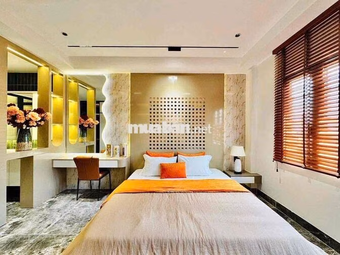 CHO THUÊ NHÀ NGUYÊN CĂN CÓ THANG MÁY FULL NỘI THẤT PHẠM VĂN CHIÊU P9