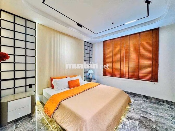 CHO THUÊ NHÀ NGUYÊN CĂN CÓ THANG MÁY FULL NỘI THẤT PHẠM VĂN CHIÊU P9