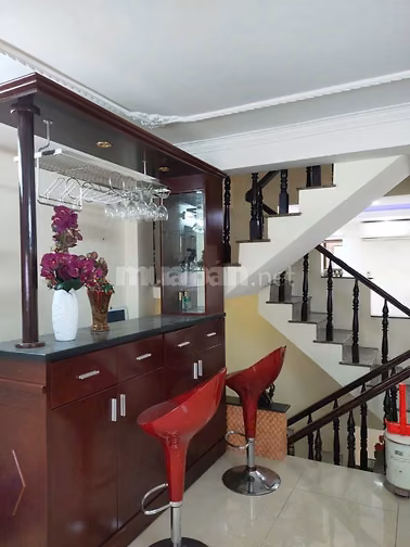 Cho thuê nhà hẻm thông xe tải đường Thống Nhất, phường 11, Gò Vấp