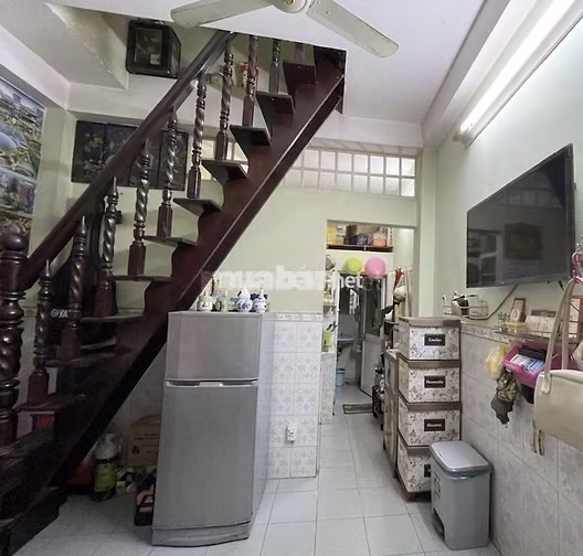 Nhà cho thuê Q8 ngay chợ Nhị Thiên Đường chính chủ, giá 7tr