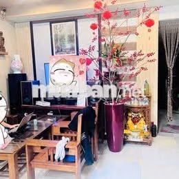 cần tiền bán gấp nhà đường điện biên phủ ạ