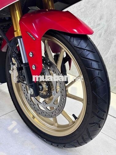 Yamaha R15M Kỷ niệm 60 năm Trắng, Đỏ 1.800 km