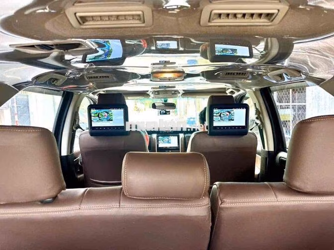 Toyota Fortuner 2017 Nâu cánh gián 7 chỗ