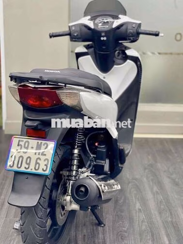 SH 125 CBS 2019 Trắng đen sporty Lên Áo Ý Bstp