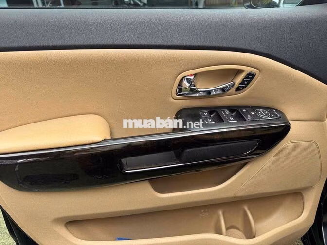 Kia Sedona Full 2021 Dầu Đen 7 chỗ