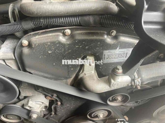 Ford Transit 16 chỗ Dầu Vàng cát 182.529 km