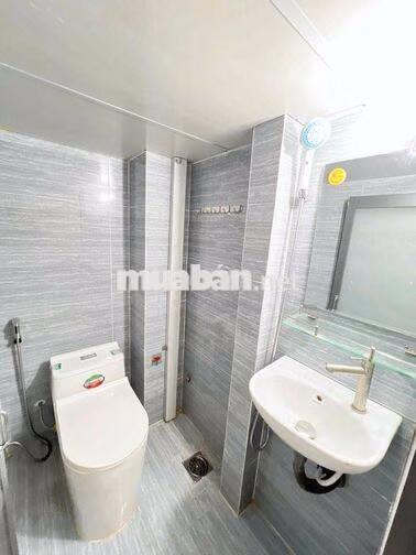 DUPLEX GÁC CAO ĐỨNG ĐƯỢC - GIÁ SINH VIÊN ( Gần trường IUH và Văn Lang
