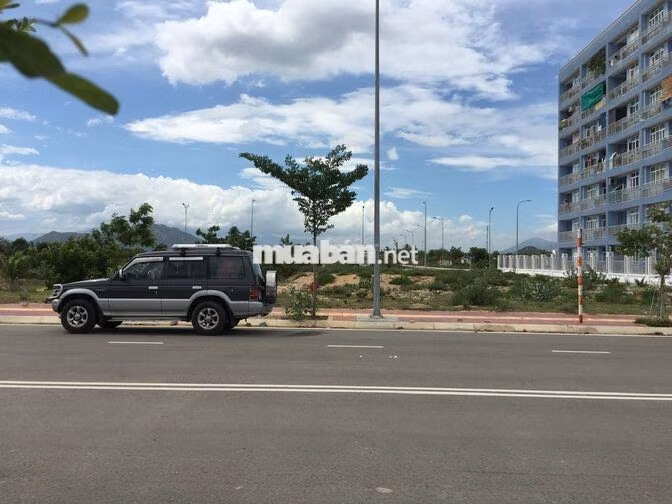 Mitsubishi Pajero V33 V6 3.0 2002 240.000 km Xám